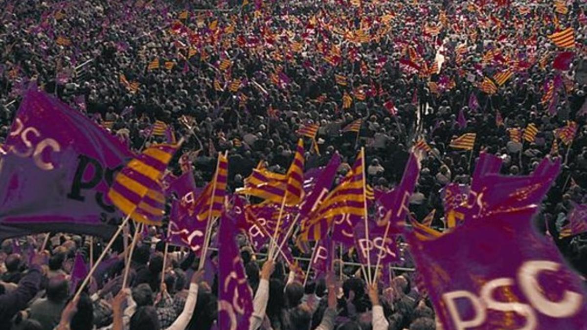 Un mitin del PSC en el Palau Sant Jordi.