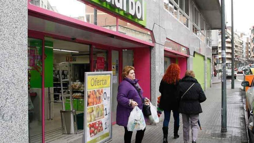 Tres supermercados de El Árbol en Zamora cambiarán a Dia Market