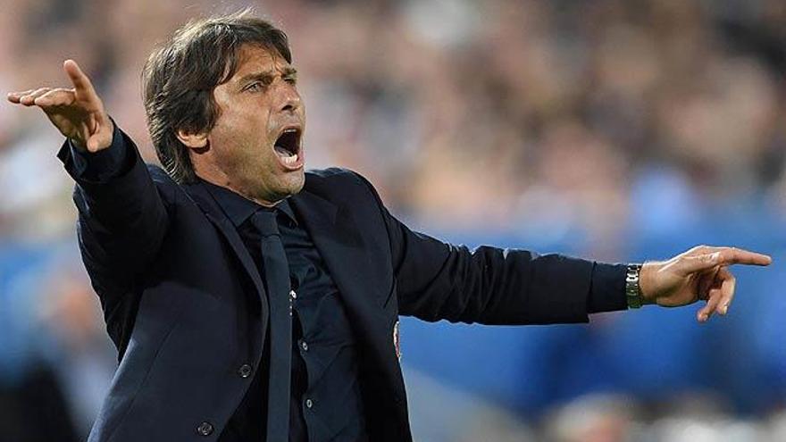 Conte se despide de la &#039;azurra&#039; con emoción