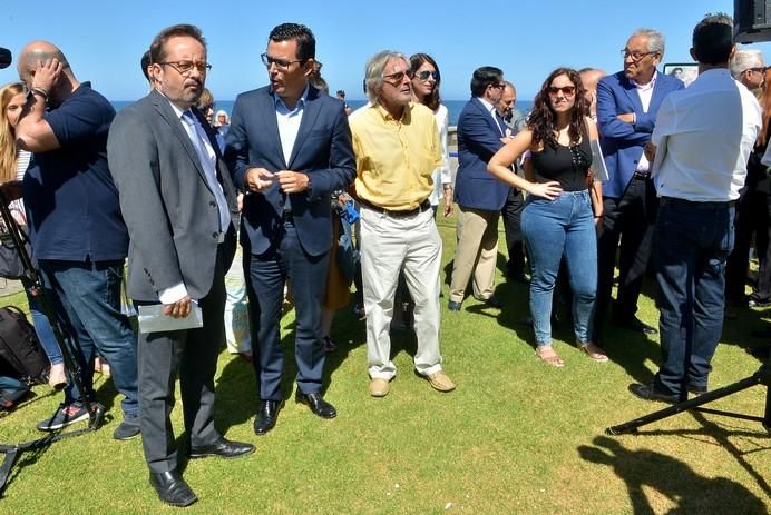 MONUMENTO BARES JAIME URRUTIA MELONERAS COCA COLA