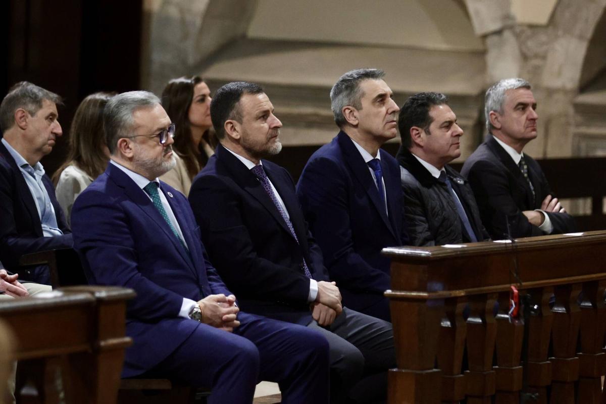 EN IMÁGENES: Martín Martín Peláez, presidente del Real Oviedo, pregonero de la Semana Santa de Oviedo