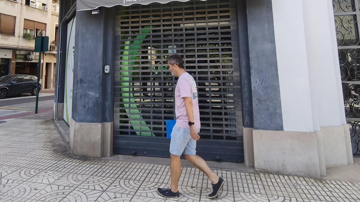 La operación supondría la reapertura de los locales ahora cerrados.