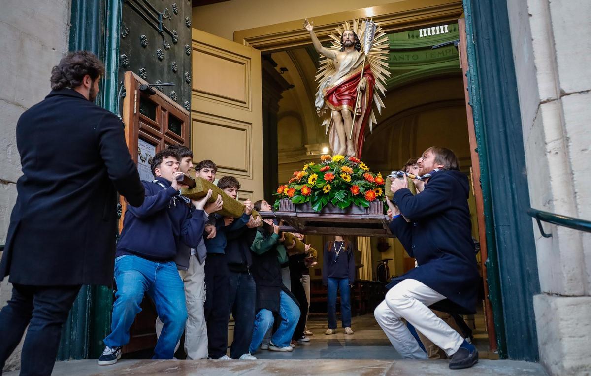 Els Xiulitets despiertan Alcoy