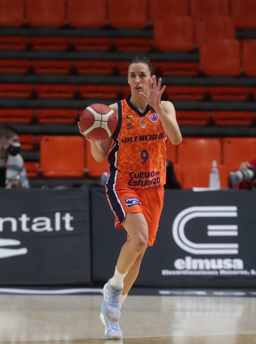 Las mejores imágenes del Valencia Basket - Basket Hema SKW