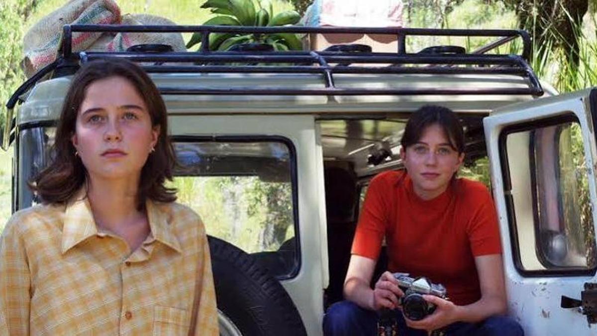 Ariadna y Martina Castelló Caus, en una imagen promocional de 'La unión'