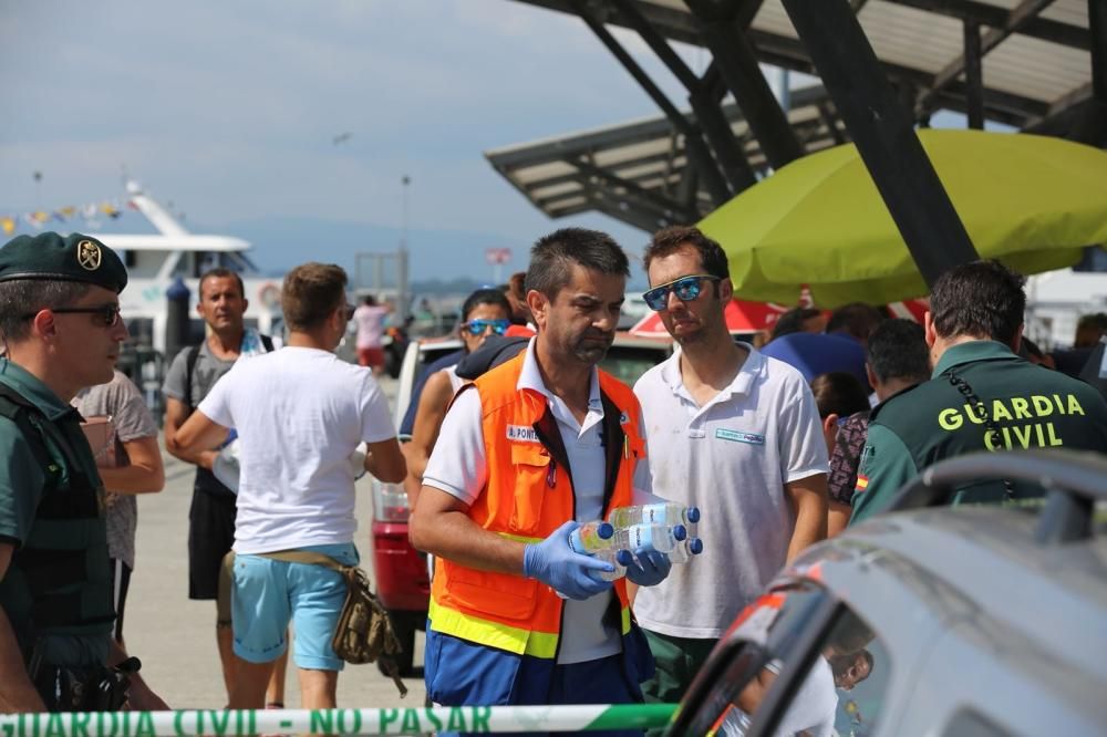 Arde un catamarán de pasajeros en A Toxa