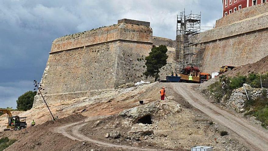 Las obras del Parador de Ibiza acaban con una cueva refugio de un cura en la Guerra Civil