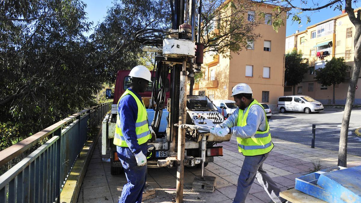 Trabajos para el estudio geotécnico del barrio en el Carrús cuyos resultados acaban de conocerse