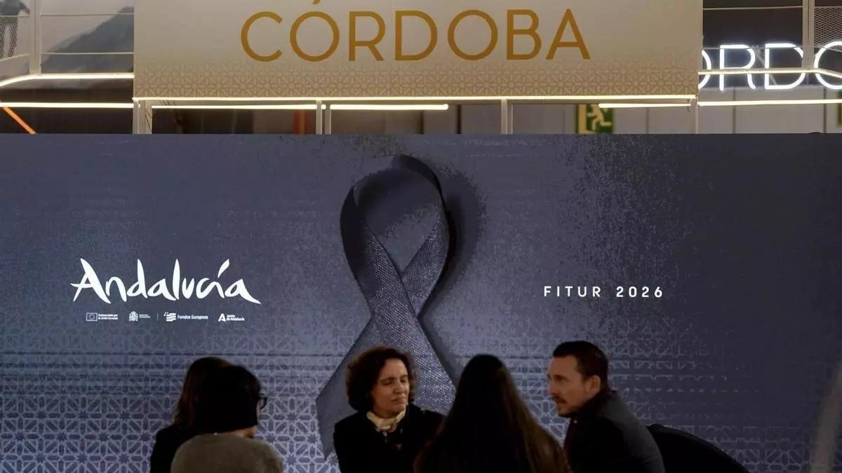 Lazo negro en el estand de Córdoba.