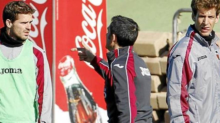Valverde vuelve a dejar a Gago fuera de la lista