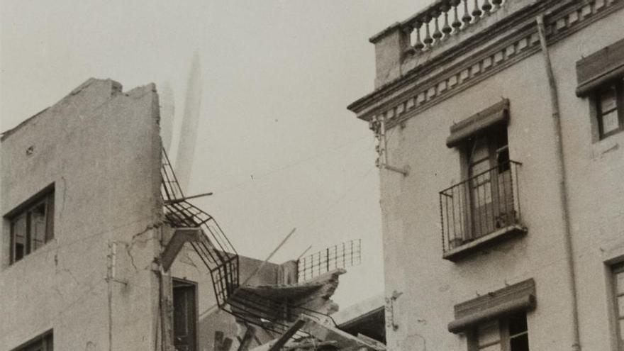 Efectes dels bombardejos de l&#039;aviació italiana sobre Figueres.