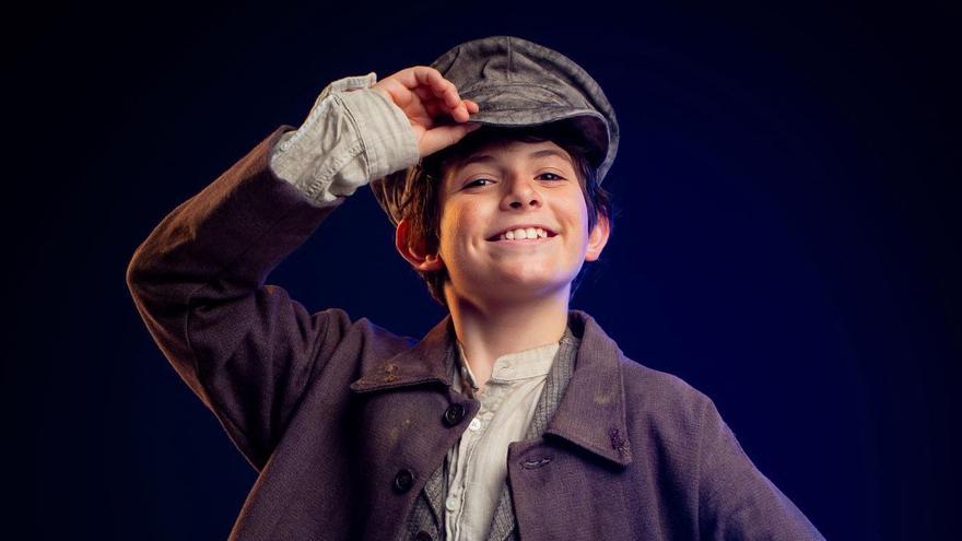 De l’Alcora a Madrid: el niño Dani Escrig conquista el musical 'Oliver Twist'