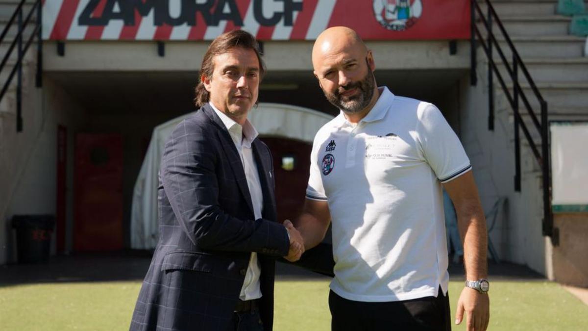 Villafañe y Movilla, en la presentación del técnico en 2018. | J. F.