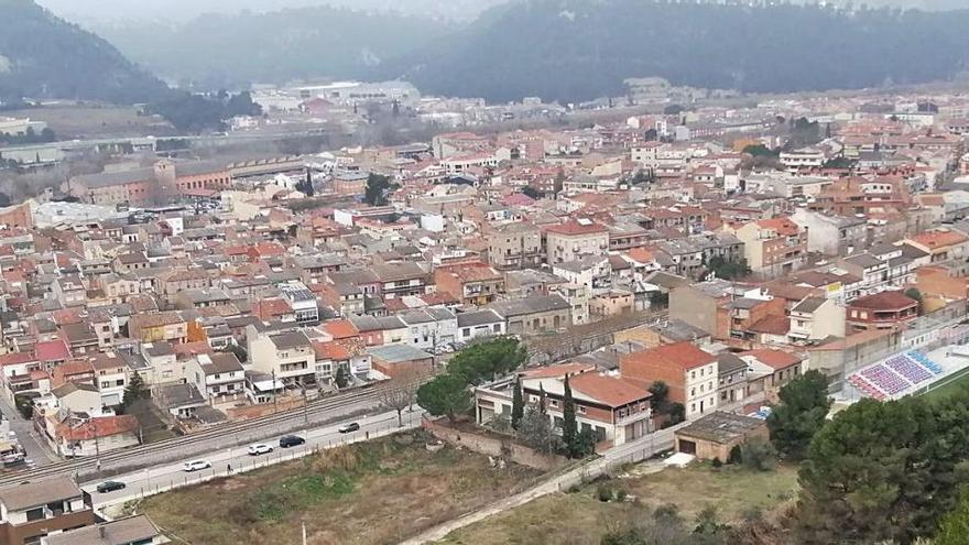Vista general de Sant Vicenç de Castellet, que està pendent d&#039;un nou POUM