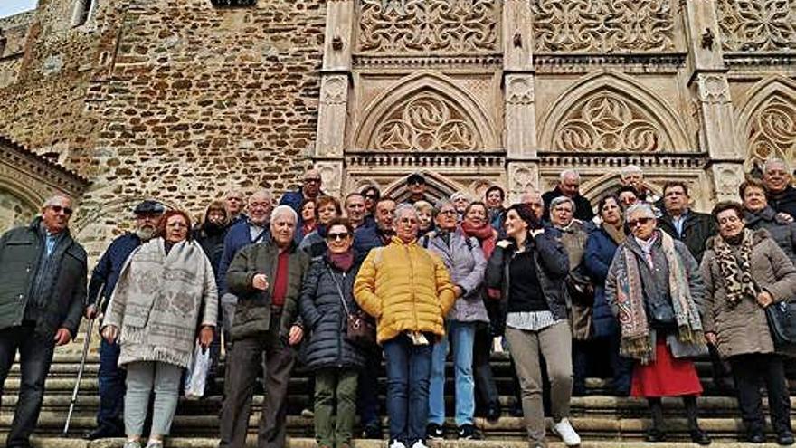 Los mayores cullerdenses, en su viaje por Extremadura.