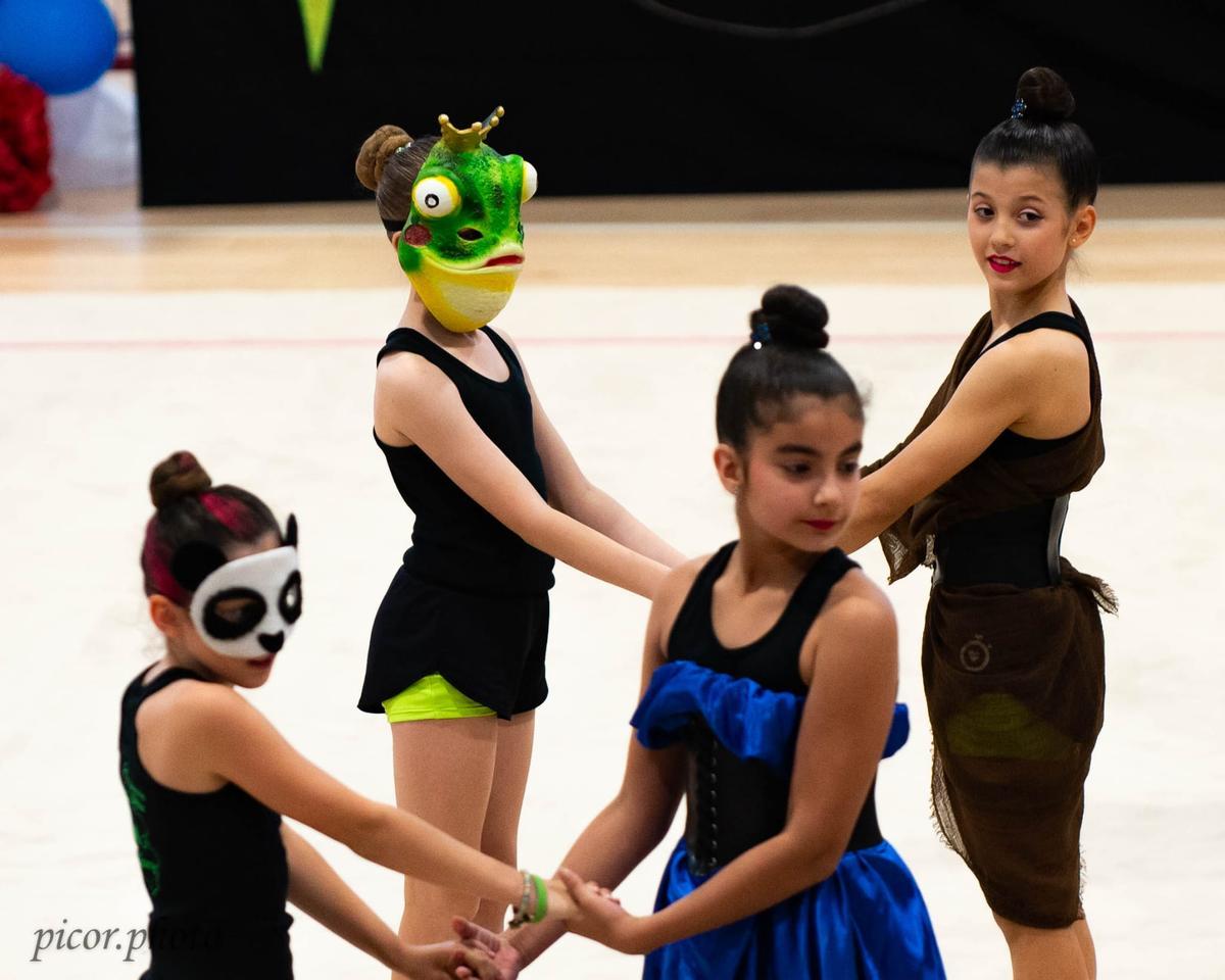 El Torneo Vilarousa llenó Fontecarmoa de gimnasia y fantasía El Torneo Vilarousa llenó Fontecarmoa de gimnasia y fantasía