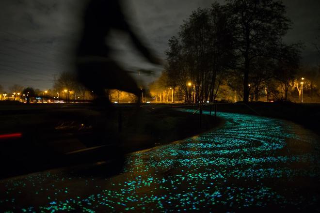 Carril bici Van Gogh-Roosegaarde