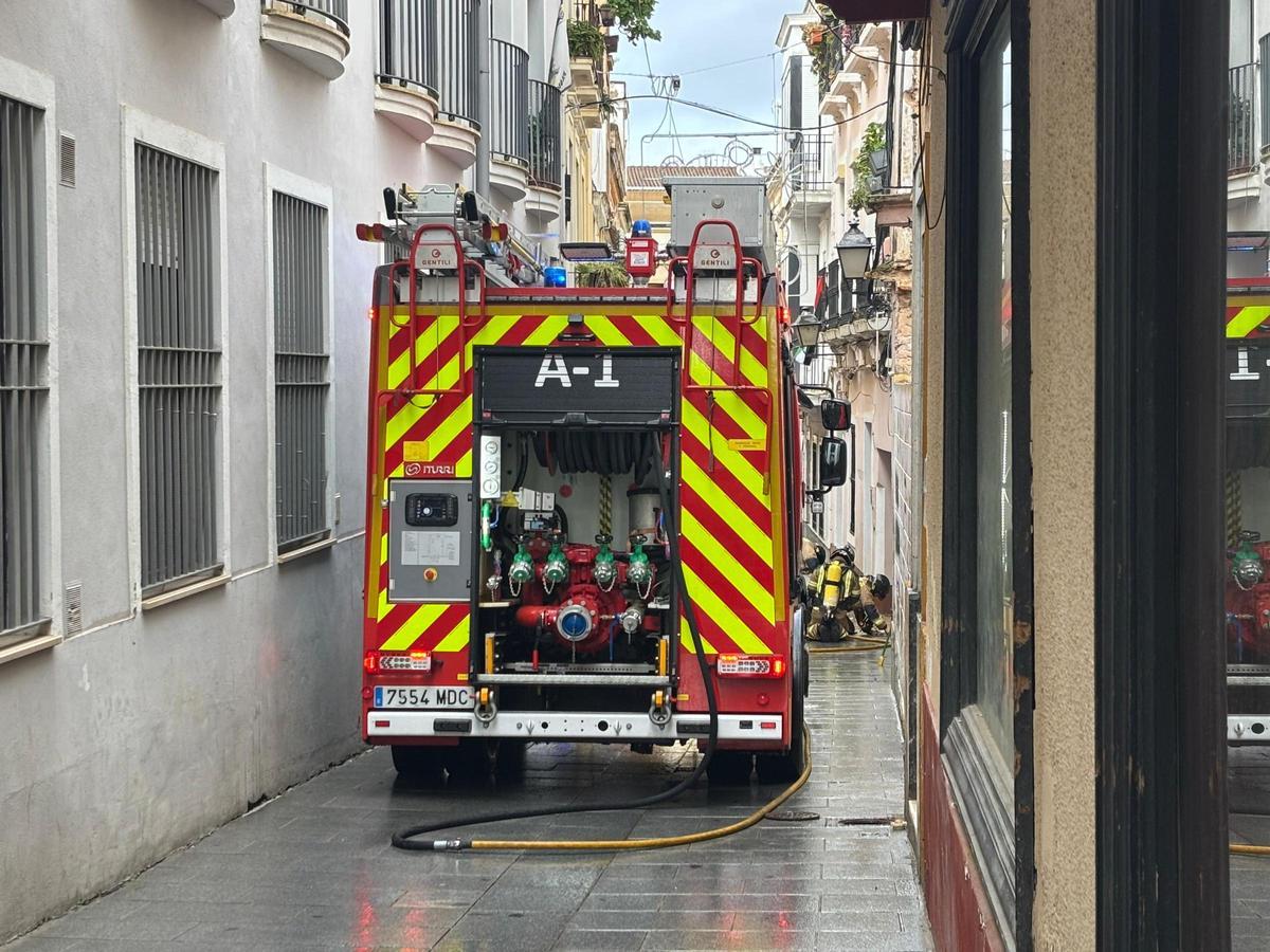 Los bomberos de Badajoz intervienen por un aviso de escape de gas en Vicente Barrantes