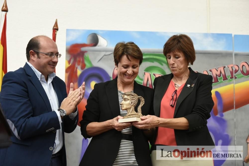 Entrega de premios Mujer Rural