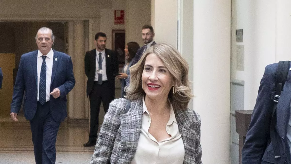 El Ejecutivo hará "todo lo posible" para evitar el paro de transportistas