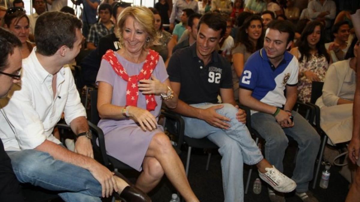 Escuela de verano del PP, con Esperanza Aguirre, Pablo Casado y Ángel Carromero.