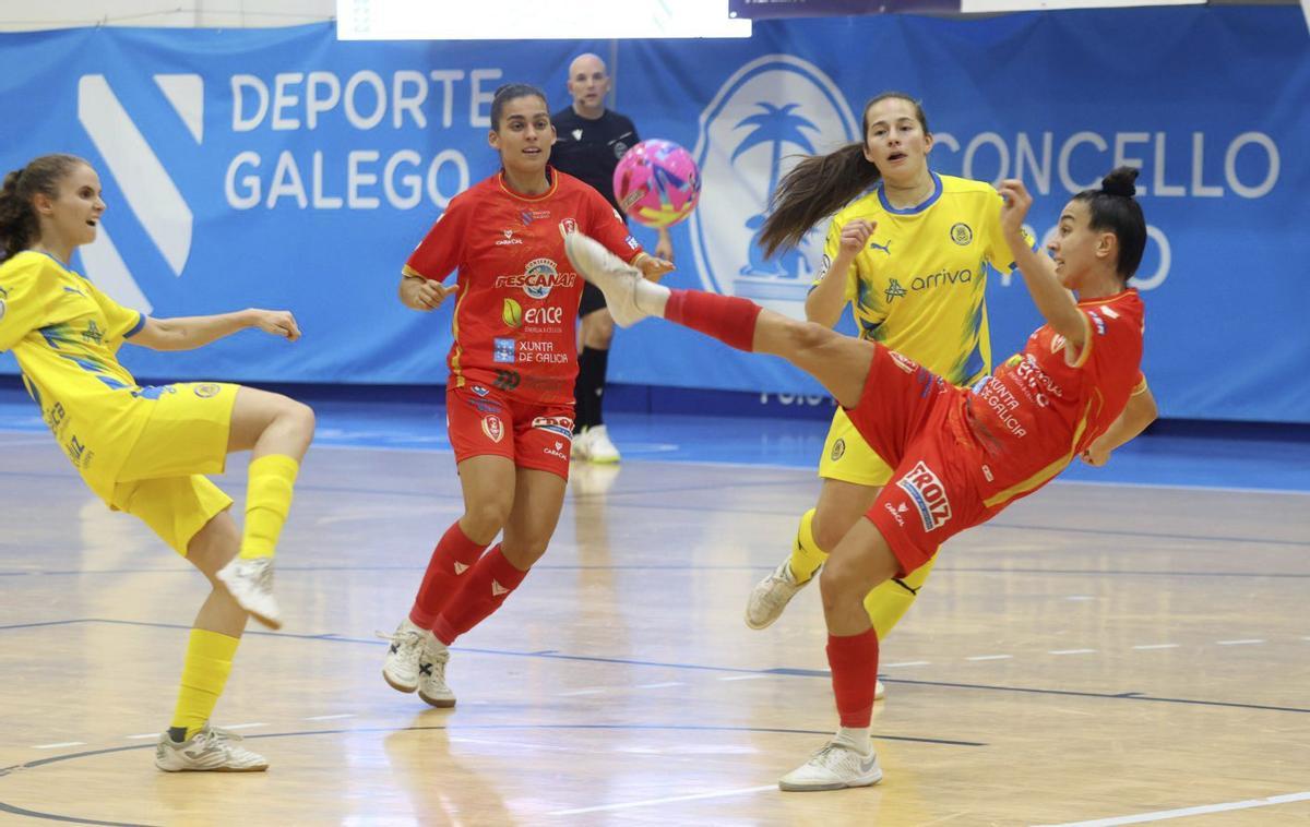 Las de López-Tulla continúan imparables en liga con 55 puntos, que les consolidan en el segundo puesto. | GUSTAVO SANTOS