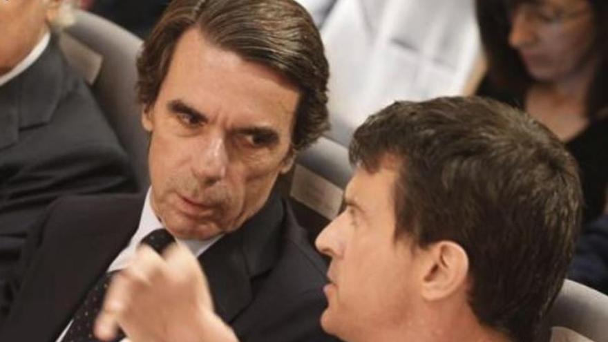 Valls pide ante Aznar la unión contra los populismos: el nacionalismo es la guerra