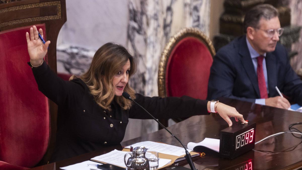 Duras críticas al nuevo convenio del Nou Mestalla