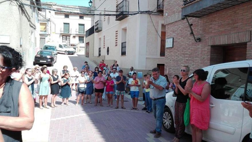 Fuendejalón muestra su apoyo a las víctimas de los atentados de Cataluña