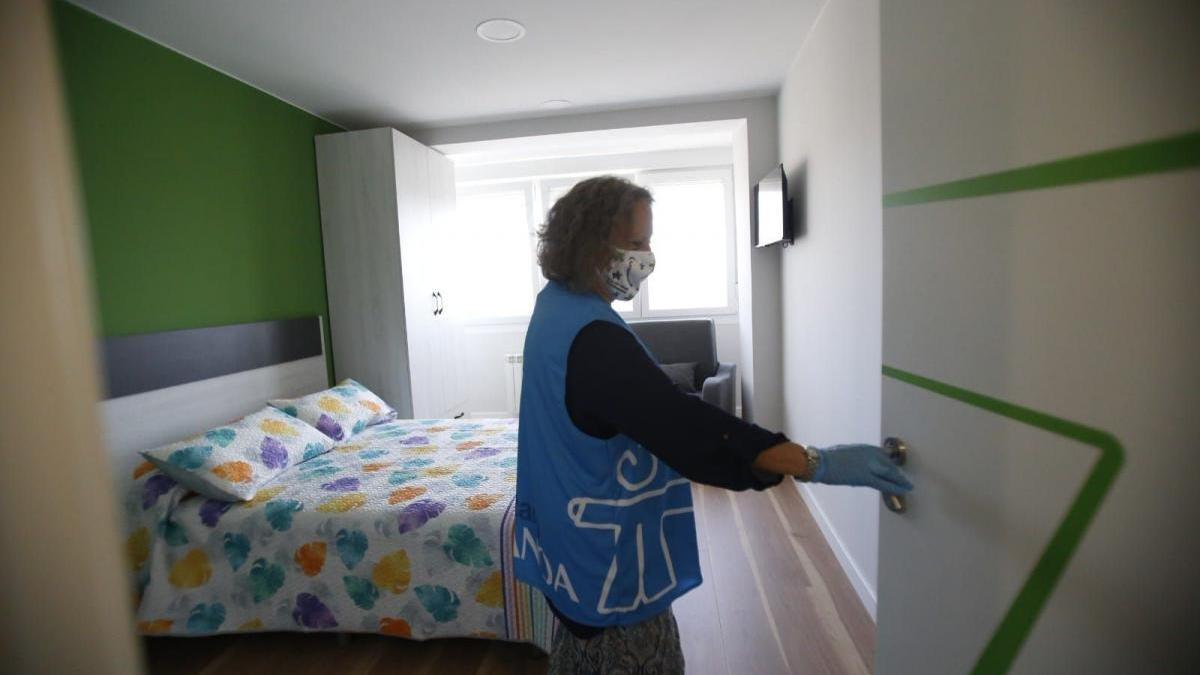 Aspanoa reinaugura su piso de acogida para familias de niños con cáncer  tras su reforma integral