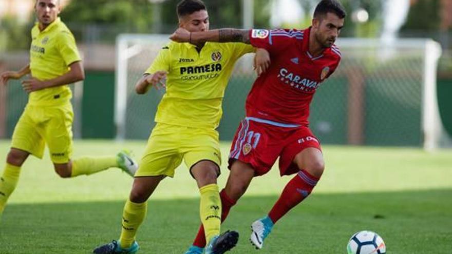 Sergio Lozano jugó ayer con el filial amarillo.