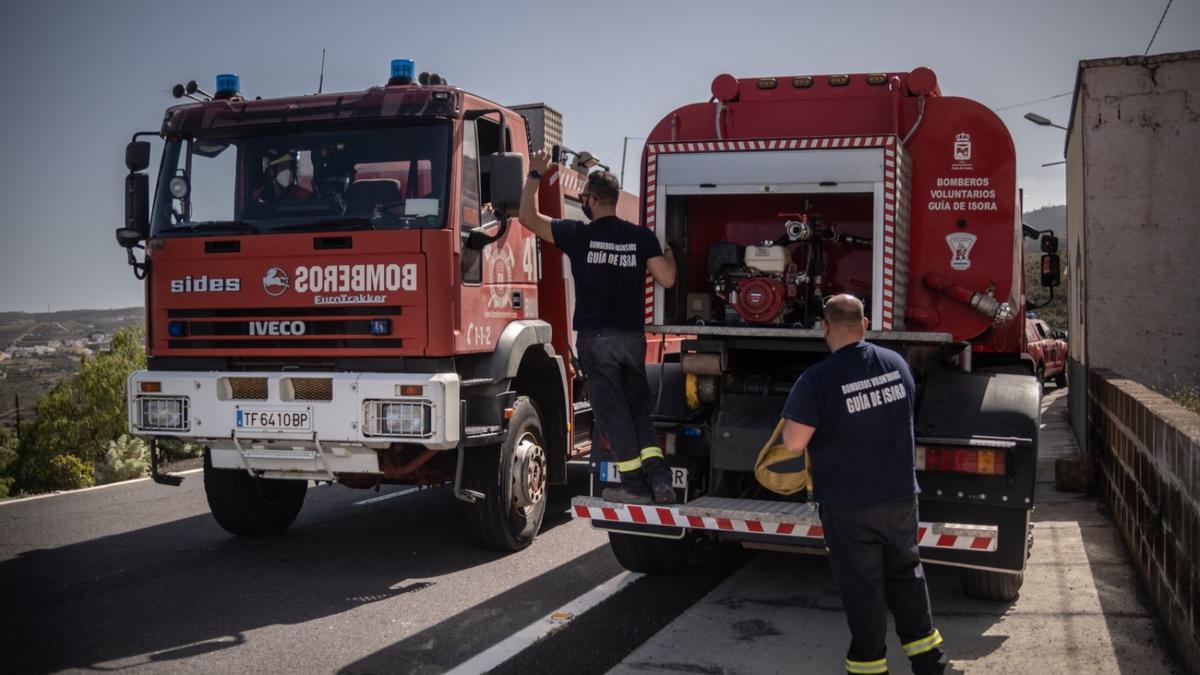 Incendio forestal en Arico