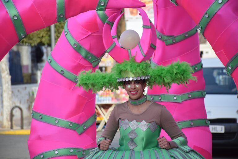 Las calles de Humilladero se llenan de Carnaval