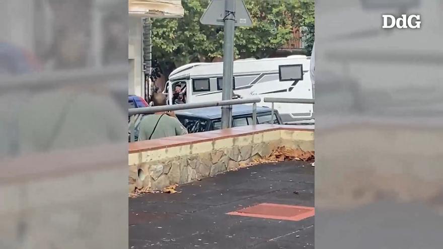 Moment de la detenció del presumpte autor de la mort d&#039;una dona a Empuriabrava