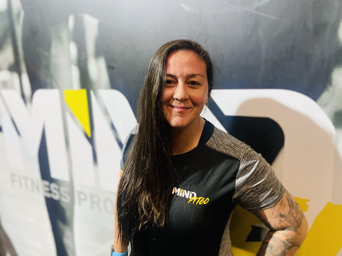La entrenadora Belinda Oliva en el gimnasio en el que desarrolla su actividad profesional