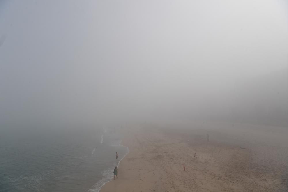 A Coruña bajo el filtro de la niebla