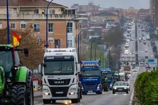 La Junta de Extremadura activa las ayudas para los transportistas a las puertas del nuevo paro