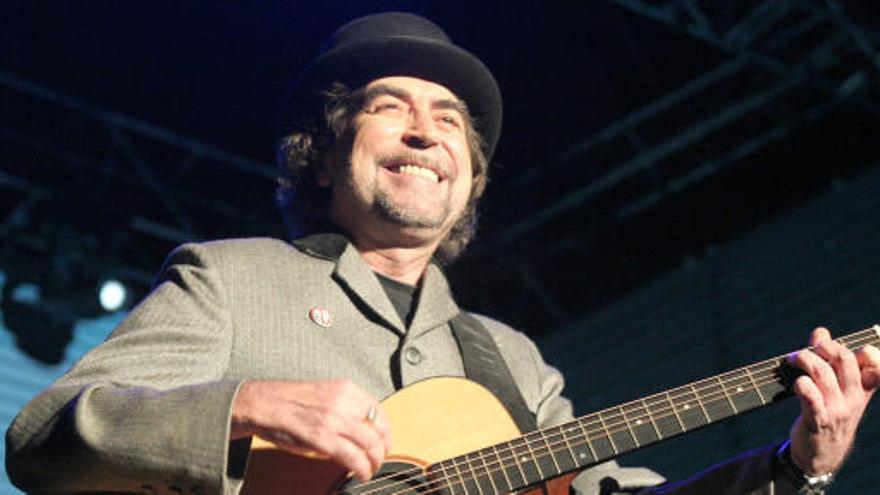 Joaquín Sabina en una actuación.