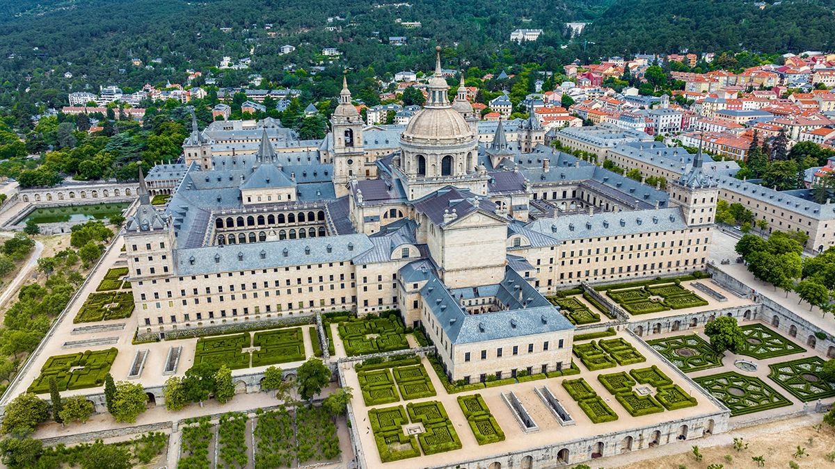 El Monasterio de El Escorial, emblema de equilibrio y arte