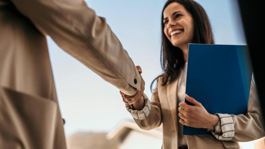 Extremadura impulsa el desarrollo empresarial con ayudas para jóvenes, pymes y talento cualificado