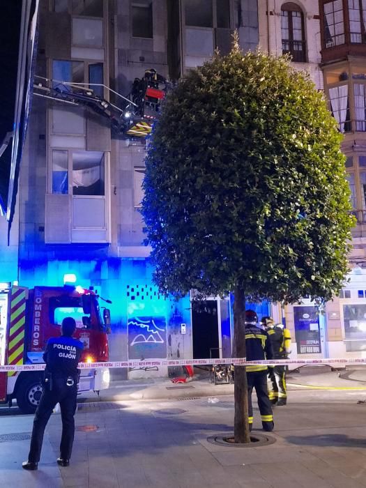 Incendio en el edificio okupa del Carmen (Gijón)