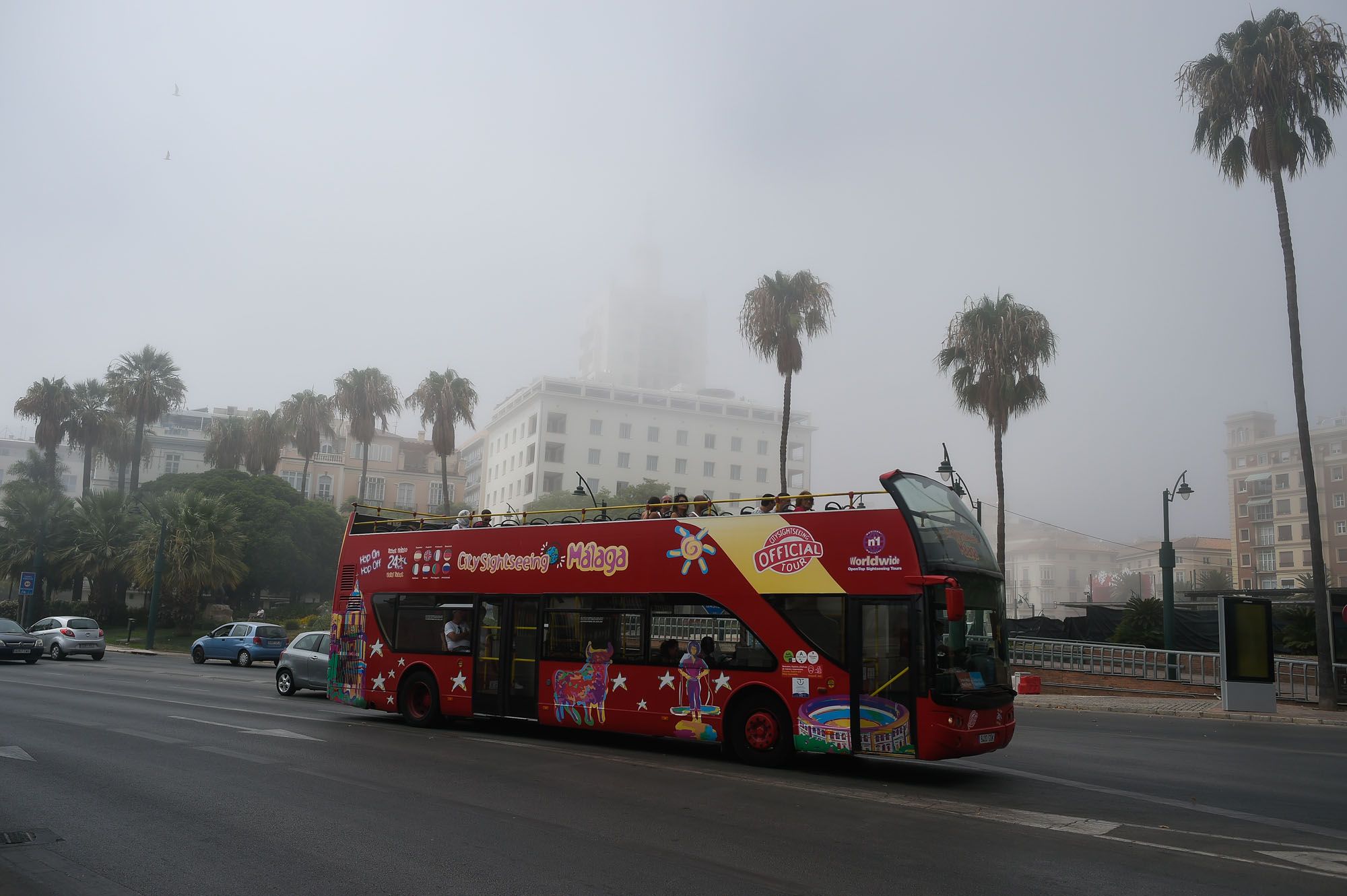 El taró cubre el litoral de Málaga