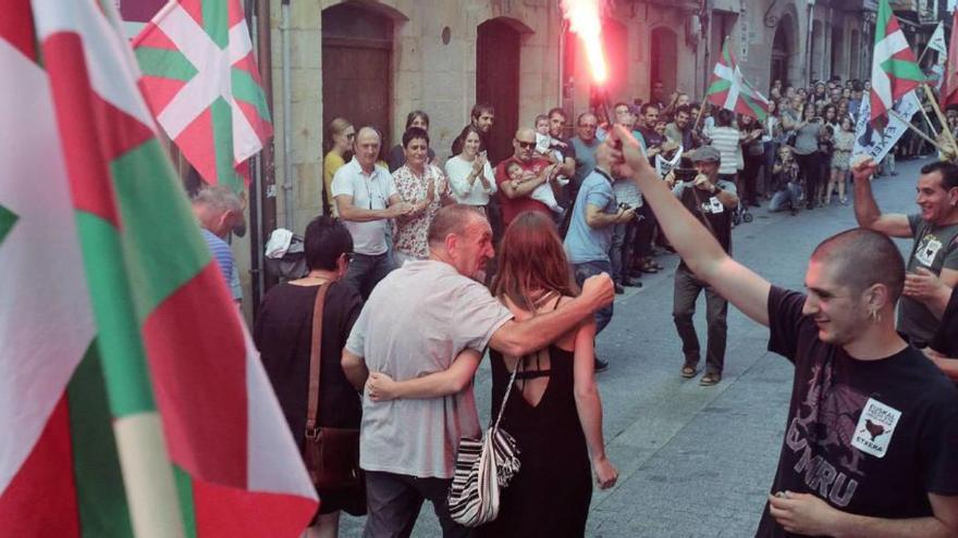 Un homenaje al terrorista Xabier Ugarte en la localidad guipuzcoana de Oñati.