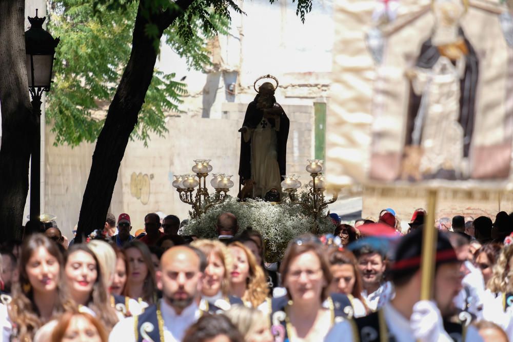 Traslado del santo en los Moros y Cristianos de Elda