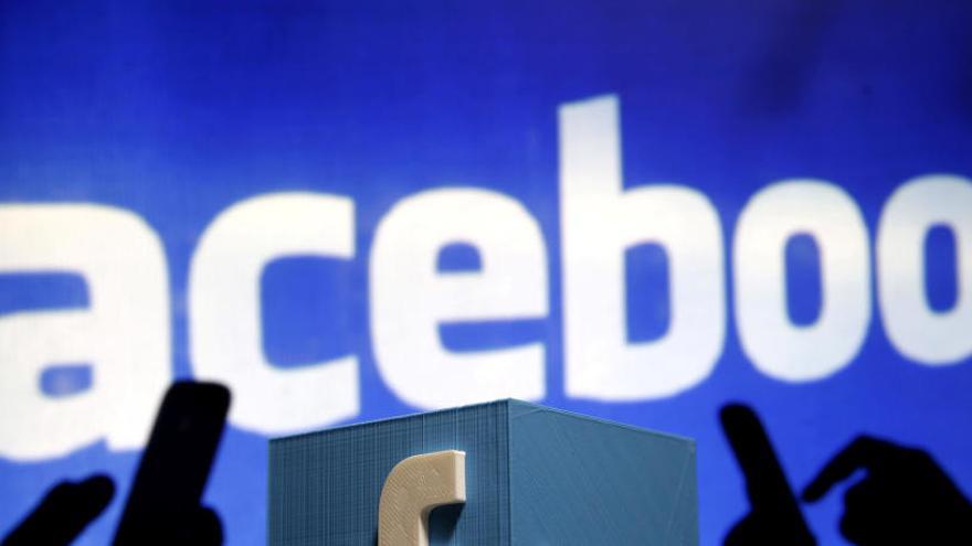 Rusia amenaza con cerrar Facebook después de un mes del bloqueo de LinkedIn