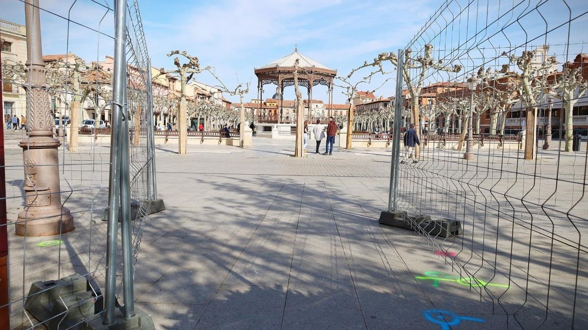 Este proyecto trata de reforzar la condición de la plaza como el gran corazón de la ciudad