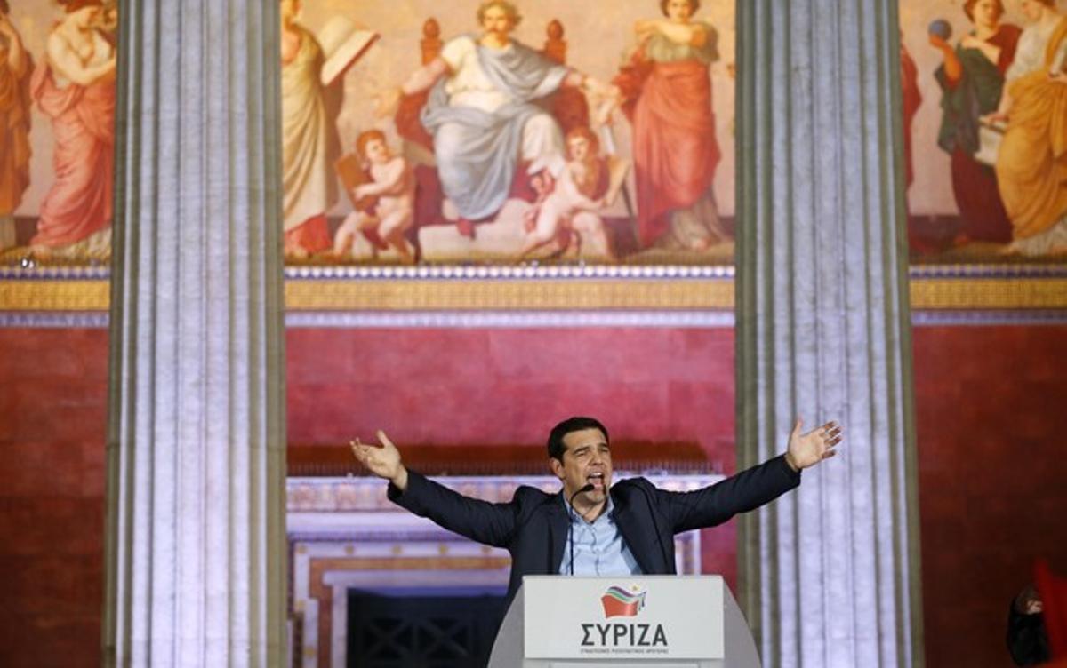 Tsipras aclamado.