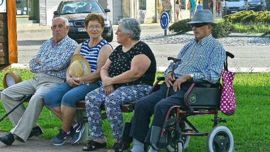 Al sol de septiembre; entre la ola de calor, alertas fallidas y vigilancia en playas