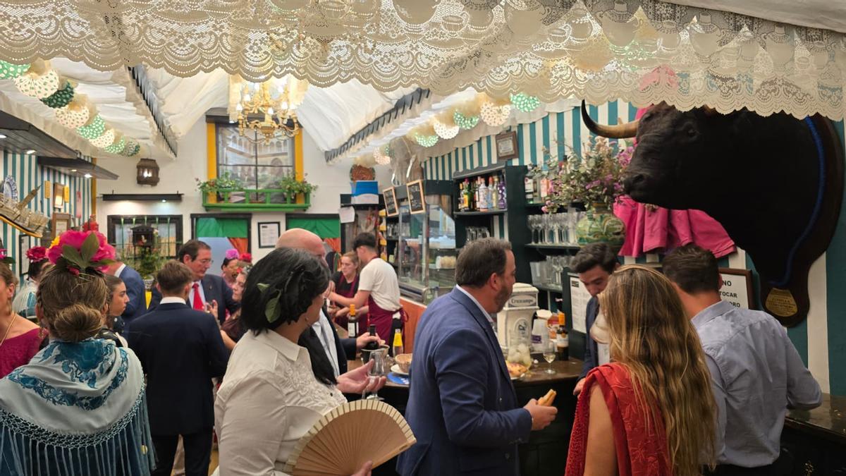 Interior de la caseta de Juan Belmonte, 37, que se ha llevado el primer premio en el concurso de casetas de la Feria de Sevilla de 2026.