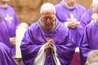 Las polémicas palabras del obispo Reig Pla: relaciona la discapacidad con "el pecado"